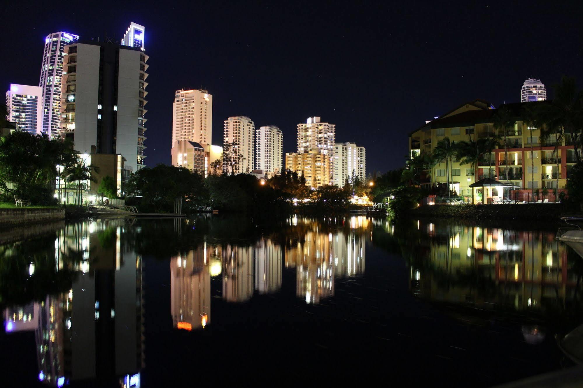 Surfers Riverside Gold Coast Esterno foto